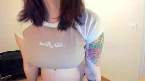 Summer online show from January 10, 10:39 am