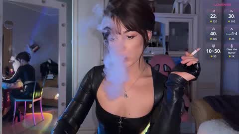 Snapshot of sun_for_you chatting on October 18, 12:39 pm Miss Nelly online show from October 18, 12:39 pm