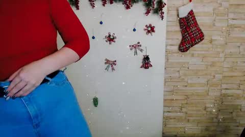 Alexi online show from December 24, 7:49 am