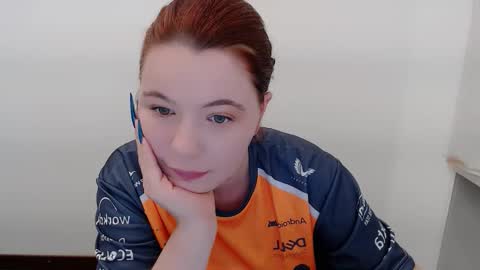 Snapshot of sun_lovely chatting on September 30, 2:55 pm Alexi online show from September 30, 2:55 pm