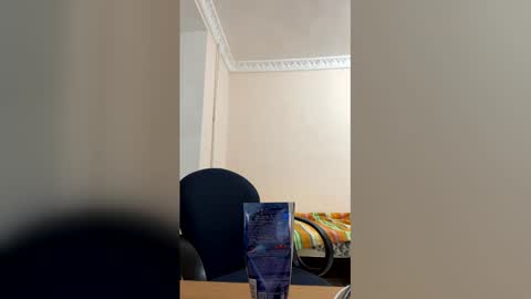 Olivia online show from February 12, 6:03 pm