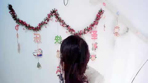 Lucis online show from December 19, 4:13 am
