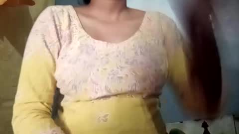 Snapshot of sunali_jain03 chatting on April 9, 4:34 am sunali_jain03 online show from April 9, 4:34 am