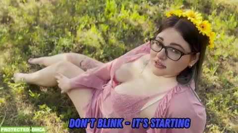 Tina. Im topless model  online show from March 19, 7:34 am