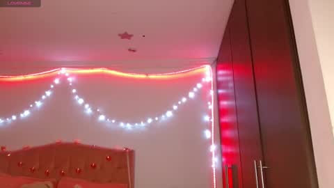 Jeraldine online show from February 25, 11:00 pm