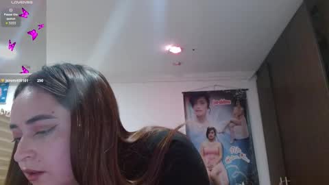 Jeraldine online show from November 21, 8:18 pm