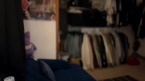 Snapshot of sunflowerxo chatting on March 8, 7:12 am Sofie online show from March 8, 7:12 am