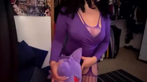 Sofie online show from June 19, 5:23 am