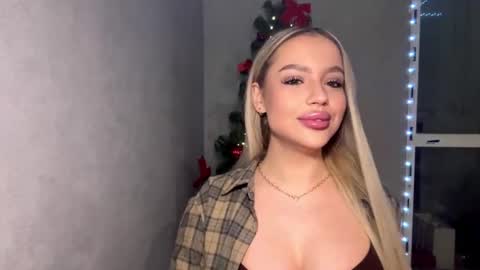 Essa online show from February 11, 4:12 pm