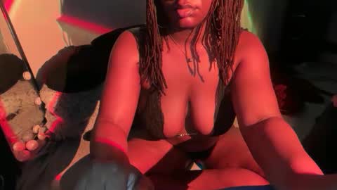 Sunni online show from March 5, 3:08 pm