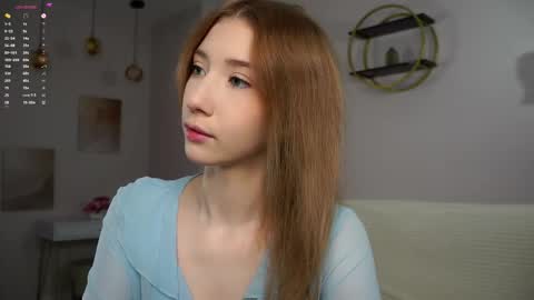 Lily online show from September 17, 1:46 pm