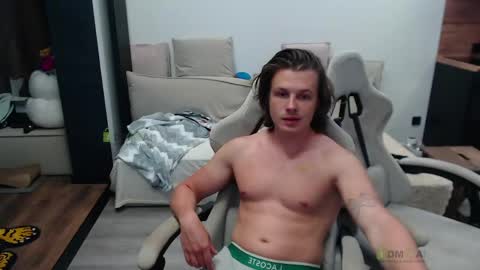 Alice and Sergey online show from June 7, 6:33 pm