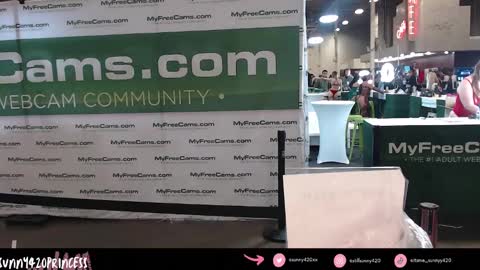 Sunny420 online show from December 7, 11:12 pm