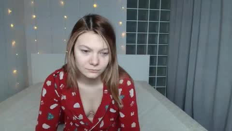 Snapshot of sunny__sammy chatting on March 8, 1:25 am Sammy online show from March 8, 1:25 am