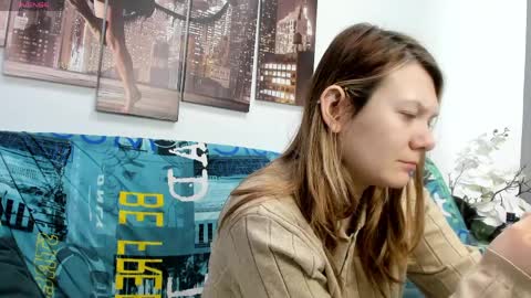 Snapshot of sunny__sammy chatting on April 6, 1:25 am Sammy online show from April 6, 1:25 am