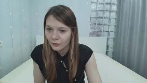 Snapshot of sunny__sammy chatting on June 1, 1:18 am Sammy online show from June 1, 1:18 am