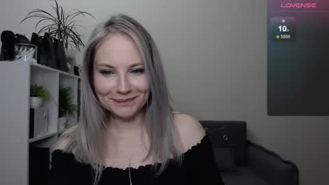 Naomi online show from December 29, 12:09 am