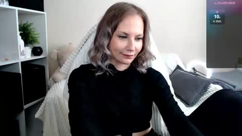 Naomi online show from July 14, 8:14 pm