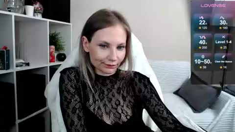 Naomi online show from July 27, 8:27 pm