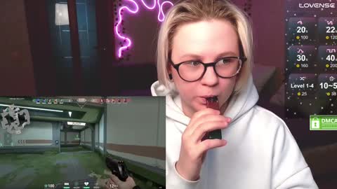 sunny mood online show from January 15, 10:06 am