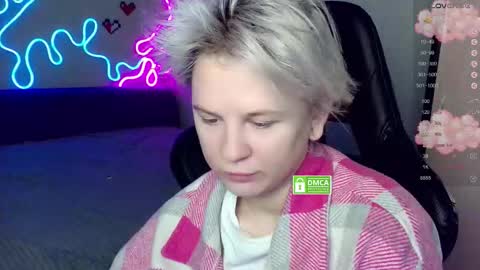 sunny mood online show from November 16, 7:14 am