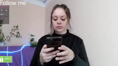 Snapshot of sunny_mood chatting on February 28, 8:04 am sunny mood online show from February 28, 8:04 am