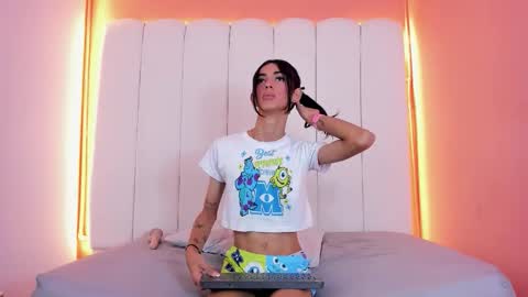 Sunny online show from February 3, 8:36 pm