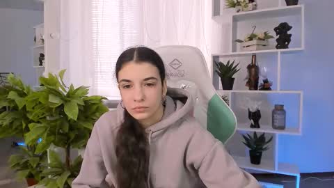 Sophia online show from February 22, 8:13 am