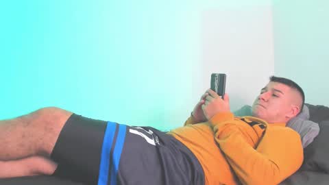 Snapshot of sunnyandevan chatting on October 5, 12:42 am Christian Vanessa online show from October 5, 12:42 am