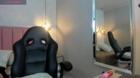  S U N N Y online show from January 15, 12:43 pm