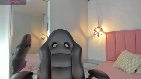  S U N N Y online show from March 14, 1:05 pm