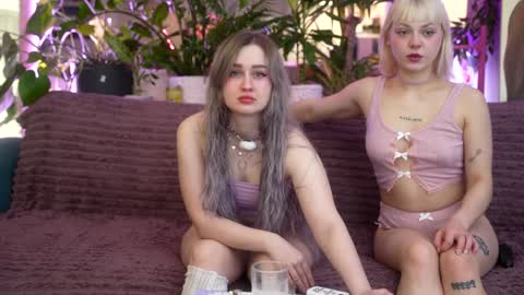 Fia  -  TG -  Mia -  Alice -  online show from January 19, 2:48 am