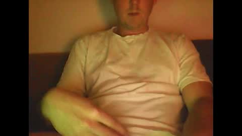 sunnygun0 online show from February 19, 4:22 pm