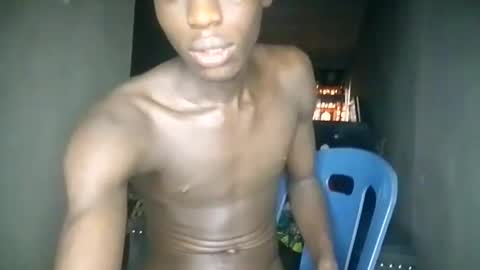 Snapshot of sunnyjohn447 chatting on February 28, 1:14 pm Sunnyblack2 online show from February 28, 1:14 pm