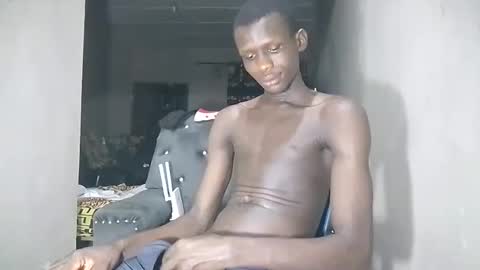 Snapshot of sunnyjohn447 chatting on March 4, 11:32 pm Sunnyblack2 online show from March 4, 11:32 pm