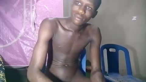 Snapshot of sunnyjohn447 chatting on March 10, 11:27 pm Sunnyblack2 online show from March 10, 11:27 pm