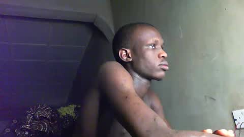 Snapshot of sunnyjohn447 chatting on September 9, 10:48 am Sunnyblack2 online show from September 9, 10:48 am