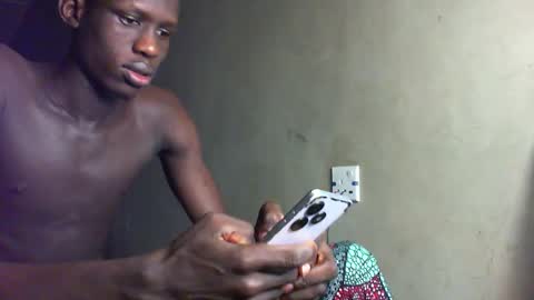 Snapshot of sunnyjohn447 chatting on September 18, 11:34 am Sunnyblack2 online show from September 18, 11:34 am