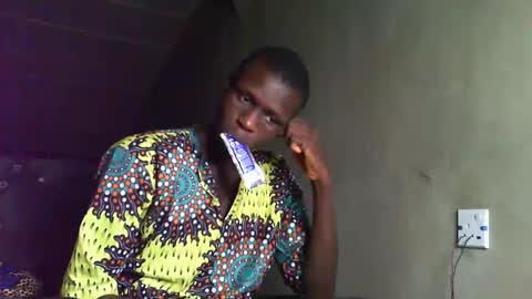 Snapshot of sunnyjohn447 chatting on September 23, 9:45 am Sunnyblack2 online show from September 23, 9:45 am