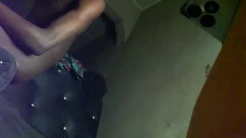 Snapshot of sunnyjohn447 chatting on November 14, 10:25 am Sunnyblack2 online show from November 14, 10:25 am