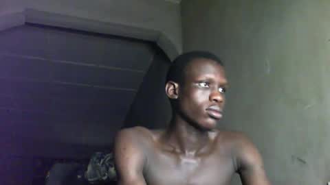 Snapshot of sunnyjohn447 chatting on November 17, 11:38 am Sunnyblack2 online show from November 17, 11:38 am