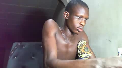 Snapshot of sunnyjohn447 chatting on November 24, 10:53 pm Sunnyblack2 online show from November 24, 10:53 pm