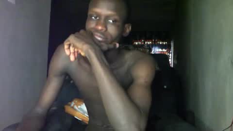 Snapshot of sunnyjohn447 chatting on November 28, 9:56 am Sunnyblack2 online show from November 28, 9:56 am