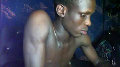 Snapshot of sunnyjohn447 chatting on February 22, 7:34 pm Sunnyblack2 online show from February 22, 7:34 pm