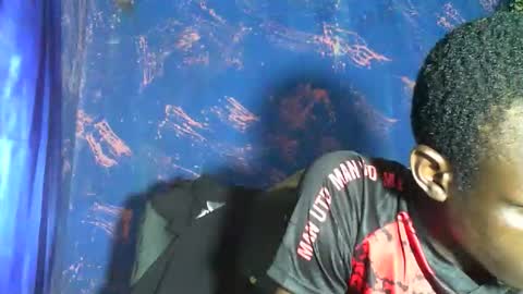 Snapshot of sunnyjohn447 chatting on March 25, 8:20 am Sunnyblack2 online show from March 25, 8:20 am