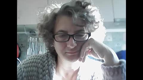 Snapshot of sunnylarrah11 chatting on September 18, 6:26 am sunnylarrah11 online show from September 18, 6:26 am