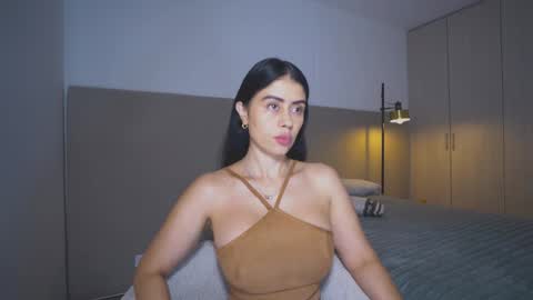 Snapshot of sunnymorrison chatting on December 16, 12:54 pm sol online show from December 16, 12:54 pm