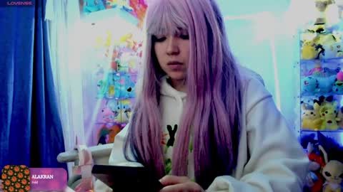     RAVENCLAU GIRL  online show from December 6, 11:25 pm