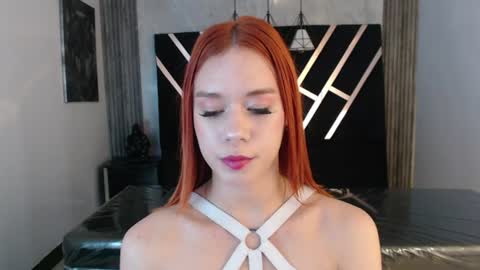 Susana   Mejia online show from July 28, 6:20 pm