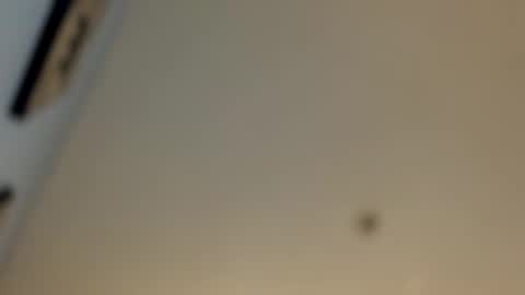 Snapshot of sunshine1824 chatting on January 12, 1:21 am sunshine1824 online show from January 12, 1:21 am